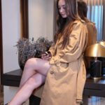 Zeynep Tuğçe Bayat Instagram – Waiting queen 😏😝🫠 fotişko by @ugurtalay_ 
reklam
