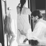 Zeynep Tuğçe Bayat Instagram - Kimler Geldiiii Kimler Geçtiiiii 🫠 Çok güzel bir ekiple çok güzel bir yazı bitirdik. Fotoğraflara sığmayacak kadar kalabalığız🤍