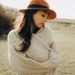 Zeynep Tuğçe Bayat Instagram - İşimin en keyifli kısmı böyle güzel arkadaşlarım ile çalışmak 😍 @zeyneptugcebayat 🌙🌸 #cappadocia #fashion #winter #cappadociaphotographers #vogue #fashionstyle #styling #colors #magazine #lovethis #movie #istanbul #runway #acrtess