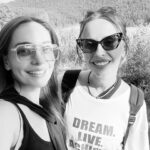 Zeynep Tuğçe Bayat Instagram – Kimler Geldiiii Kimler Geçtiiiii 🫠

Çok güzel bir ekiple çok güzel bir yazı bitirdik. Fotoğraflara sığmayacak kadar kalabalığız🤍