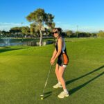 Zeynep Tuğçe Bayat Instagram - Turnuvalara adımı yazdırdım, çünkü neden olmasın 😹🤍 Hocam çok yeteneklisin dedi ⛳️ @cahitkayatpga #photoby @ancelelcin #reklam #golf