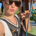 Zeynep Tuğçe Bayat Instagram - Yeni hobi yükleniyor 🫠⛳️ #video @canselelcin #reklam