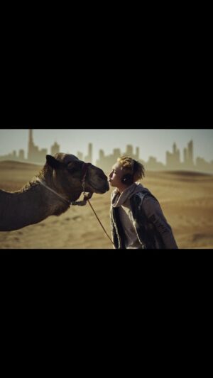 Zhang Yixing Instagram - O-U-T  N-🔮-W #Psychic #visitdubai