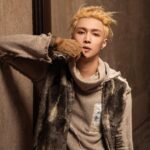 Zhang Yixing Instagram - who can keep up? 😉💜 #psychic #visitdubai #alfahidi