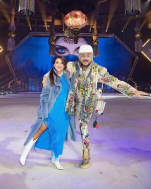 Zhasmin Instagram - Дорогой мой друг Филипп @fkirkorov , с днем рождения! 🥳🎂 

С годами начинаешь особенно ценить настоящих друзей, кто верно и честно находится рядом многие годы, да что там годы - мы с тобой рядом и в самые счастливые, и в ненастные времена уже больше половины жизни! 

Желаю тебе сохранить на долгие годы твою удивительную способность превращать все вокруг в яркий праздник, твой задор, жажду жизни, твой талант и креатив! Пусть крепким будет здоровье папы Бедроса, а детки каждый день радуют новыми успехами! И, конечно, пусть с каждым годом только множится армия почитателей твоего таланта!