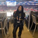 Zhavia Ward Instagram - The year I choose me > all that other bullshit❕🗣️🐐🪽🖤🖤🖤 LETS GO 2024 💽⭐️⭐️⭐️⭐️