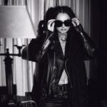 Zhavia Ward Instagram - Glasses on or off ???🌖✨🥂⛓️shot by @parsons