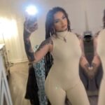 Zhavia Ward Instagram - @FashionNova didn’t have to slay this hard 😈⭐️💜💜