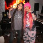 Zhavia Ward Instagram - @snowthaproduct just two independent artists🌟🩷 oh yeh and bad bitches ❗️❗️❗️