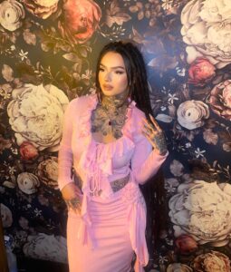 Zhavia Ward Instagram - @FashionNova 🎀 Happy Valentines Day💗🩰🧁