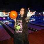 Zhavia Ward Instagram - Bowling always brings me back to the early 2000’s when I was a kid, I loved to watch the music videos and hear new music on the little TV’s more then bowling itself 😂😂💗
