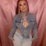Zhavia Ward Instagram - @fashionnova 1 or 2 ? 🌟🌟🌟🩷