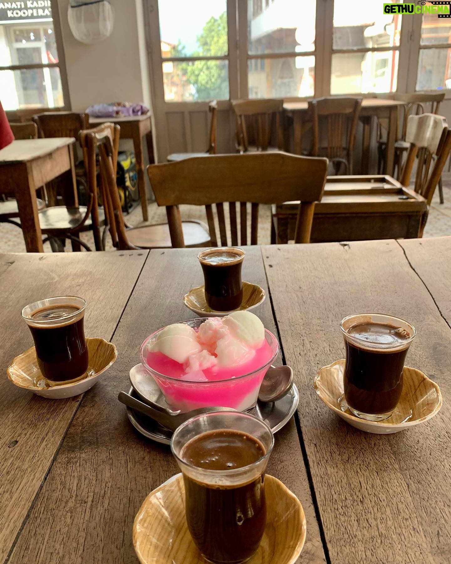Zuhal Topal Instagram - Hatay hatıraları.. 💌 #antakya #harbiyeşelalesi #hatay #hatayarkeolojimüzesi
