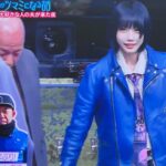 ano Instagram - 酒のツマミになる話🍺 衣装のテーマは「男の新学期」でした🌸 小峠ブルーも着させていただきましたദ്ദി^ ̳ ̫ ̳^