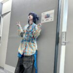 ano Instagram - Mステ 幾田くんと『絶絶絶絶対聖域』『青春謳歌』 を2曲フルサイズでパフォーマンスしました有難う御座いましたദ്ദി^ ̳ ̫ ̳^ 仕事で毎日会えてる
