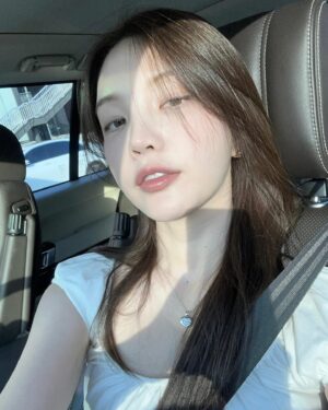 xooos Instagram - 근황🥕 반윤희 감성 모르면 나가라