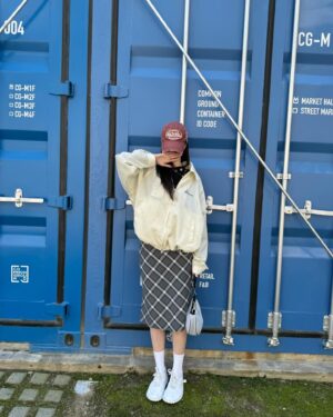 xooos Instagram - 근황🥕 반윤희 감성 모르면 나가라