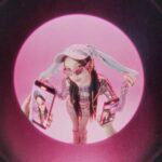 xooos Instagram – Crush! Video will be released at 9pm(KST)💘

Film Director 조준구 (@aimnine ) STUDIO AIMUS 
Styling 엄아름 (@beautyumm ) Style mansion
Hair 조다미 (@dami_jo15 ) Kitts
Makeup 강소영 (@xxovely_o ) Kitts