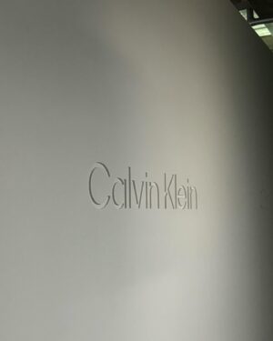 xooos Instagram - 🦋 #캘빈클라인 #CalvinKlein #CK뮤직패션나이트