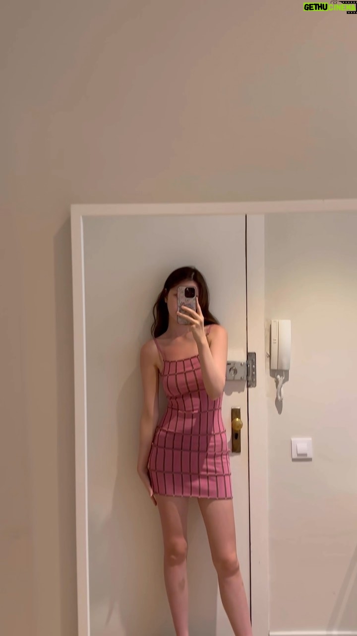 xooos - 154.6K Likes - I'm off on Saturday😪