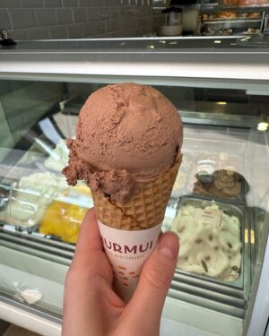 xooos Instagram - 여름이 끝나가요🍦
