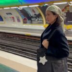 9m88 Instagram - 倫敦巴黎之旅也結束了🤍9m in Paris 88 in London🧚🏻‍♀️ 這次住在朋友們家，她們去上班時我就四處閒晃，下班就跟著體驗她們的生活，走了好多路沒有多想些什麼。還約了幾個朋友出來，有些超過10年沒見，聽著他們的生活，道別後繼續走，我的小腿現在還在痛🫶🏼 充電完畢，準備表演給大家聽了！想聽哪首？😍