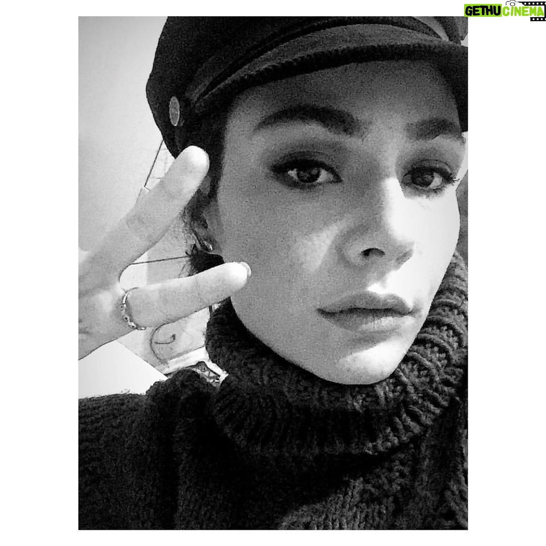 Açelya Devrim Yılhan Instagram - Ahoy! #tbt