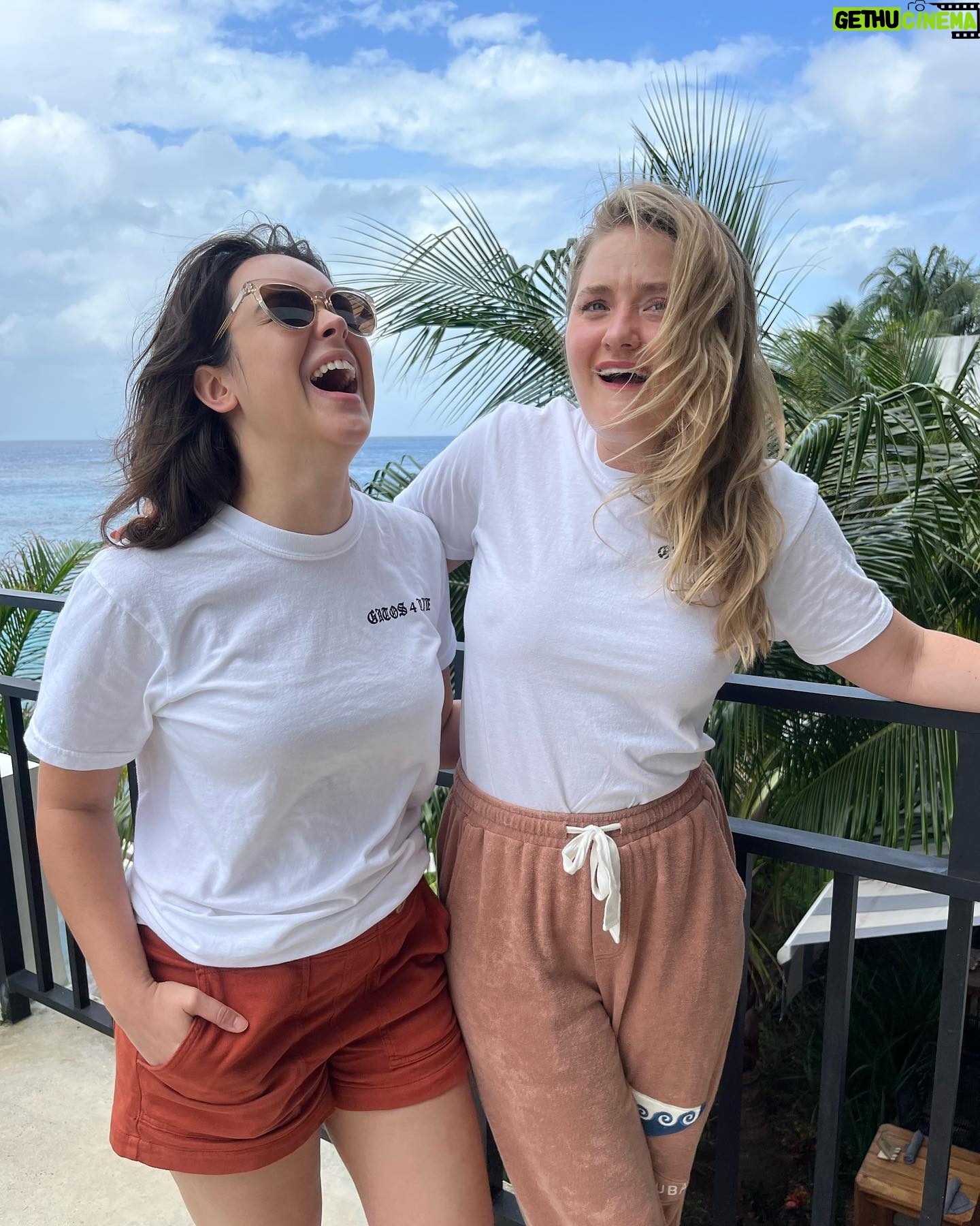 AJ Michalka - 6.1K Likes - Cozumel was a vibe. I love you Hayley. I’ll be your ride or die for life.
Happy 30th you two! @hayleyorrantia & @hay.turner