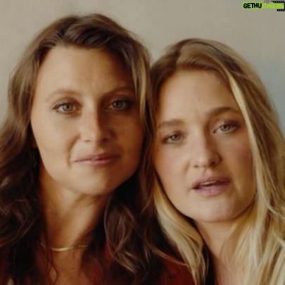 AJ Michalka - 9.3K Likes - Happy one year anniversary to “With Love From”
Here’s unreleased promo of when we couldn’t agree on the album title. Love you sis 😂