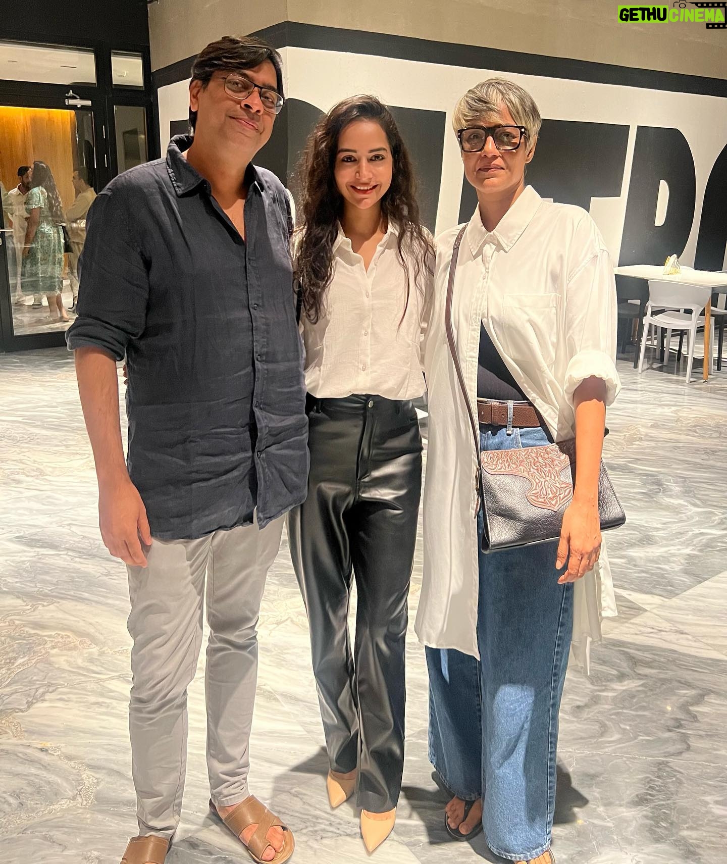 Aanchal Goswami - 2K Likes - Big screen Big Dreams ⭐️
About last night at the private screening of ‘AGRA’ ❤️ A Big thank you 🫶✨ you all made it so special with your presence ✨
@yoodleefilms
@kanubehl