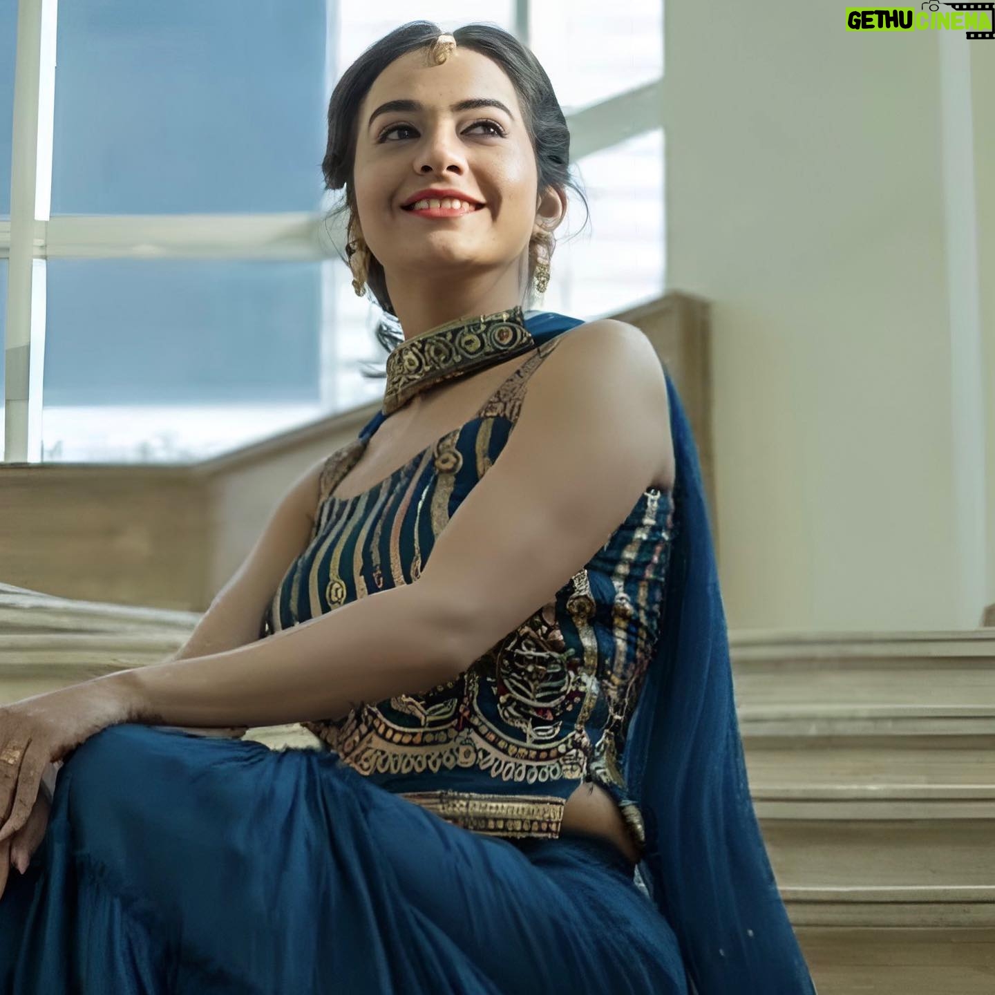 Aanchal Goswami - 1.9K Likes - 🌟