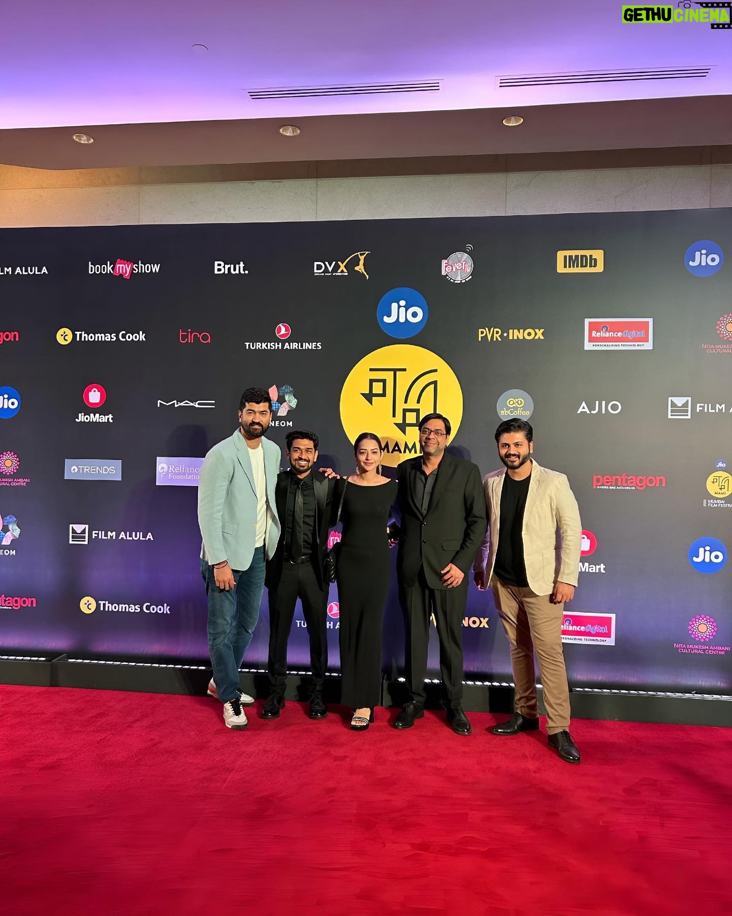 Aanchal Goswami - 3K Likes - Proudly walking the Red Carpet with Team ‘AGRA’ ✨💃❤️ And having the pleasure of meeting some great people around thank you 🥂🫶 #gratitude ✨♾️
📸 @kashyapjai06
For @mumbaifilmfestival #mami2023 ✨ #nmacc