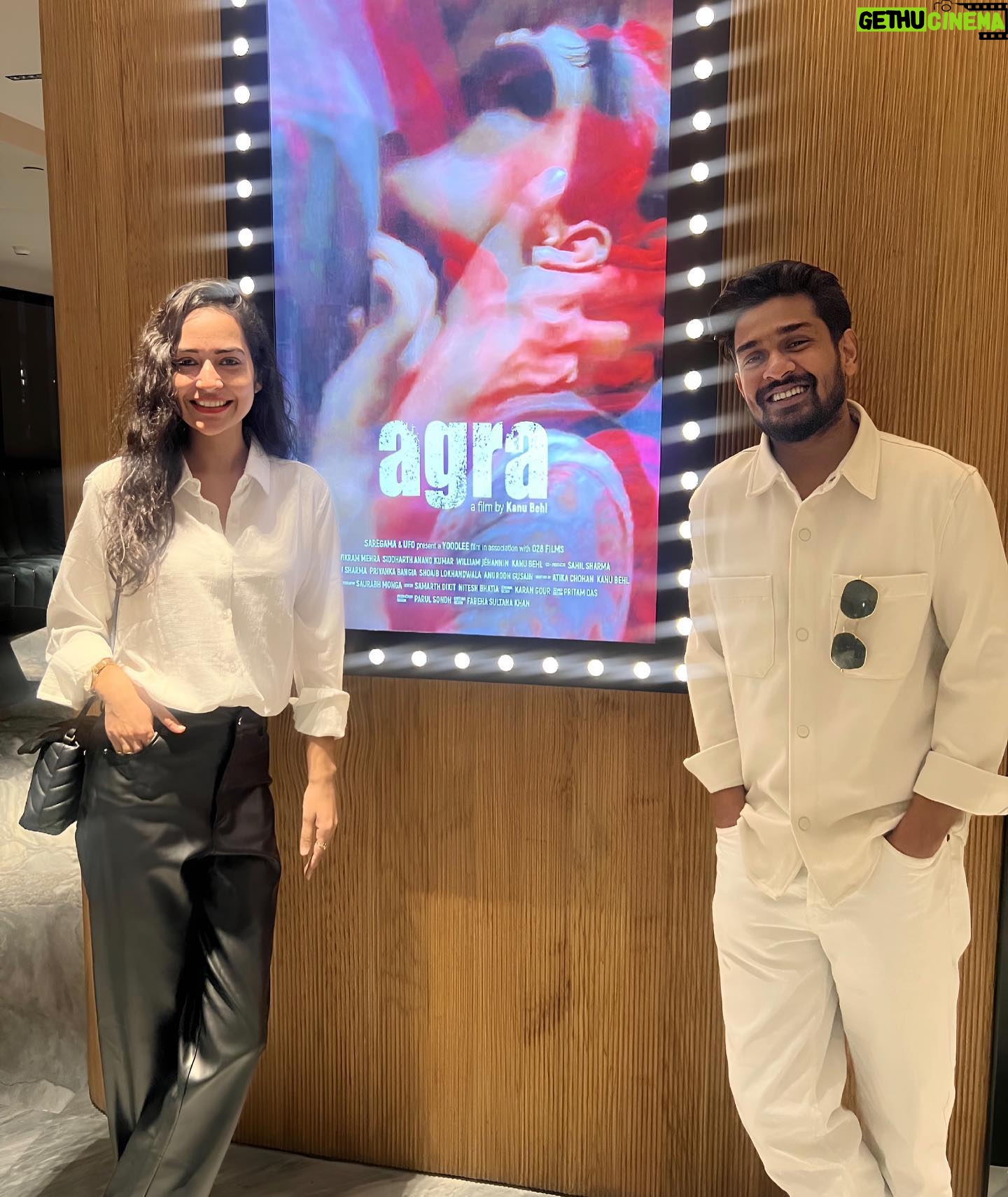 Aanchal Goswami - 2K Likes - Big screen Big Dreams ⭐️
About last night at the private screening of ‘AGRA’ ❤️ A Big thank you 🫶✨ you all made it so special with your presence ✨
@yoodleefilms
@kanubehl