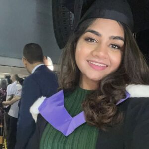 Aarthi Mohan Instagram - An absolute moment in pride🤩

Presenting to the world, DR. DHIKSHITHA GOKULAKRISHNAN!!!!!

@diya.diaries papa.. mama and me share equal joy and pride with amma @anits1103 and daddy @drgokulakrishnan, seeing you walk across that stage today!!!

Wouldn't have missed it for the world, if not for the embassy delay darling!

Our hearts and souls are with you there♡♡♡ 

May you soar high and keep reaching greater heights♡ much love from The Aruns♡♡♡

#gennext #ourkidsourpride #alwaysmakingusproud #onestepatatime #ourfamilysnextdoc #screaminginjoy #cantwaittoseeyou