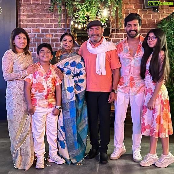 Aarthi Mohan - 4.3K Likes - Birthday 2022š
Thankful for another year around the sun, growing in good vibes, spreading positivity, enriching as many around me and making sure I'm happy doing all these and moreā”
Perfect celebration with my most loved onesā” Immensely blessedš¤š»š§æšš»
#birthday2022 #gratefulforeverything #blessedwiththebest #justlikeiwanted #goodvibesonly #familytime #rainynights #ourkidsourworld #latergram