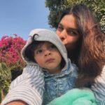 Aastha Sharma Instagram – First work trip with this little monkey who’s turning 1 and I can’t believe it’s almost a year with this cuteness ❤️🧿❤️

Thank you @nuna_india @dinky_nirh he’s clearly obsessed with his stroller ❤️
Also thank you @ashidua masi and Rahil for making me look like a stud in this jacket. We love you 🥰