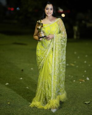 Abarnathi Instagram - Vibe of #irugapatru Pavithra 💚✨

@jfwdigital @jfwbinge #jfwawards 

Paparazzi @eyeclickzstudio 
Stylist @smitha_prakash19 
Designer @diademstore.in 
Blouse @deepoodesigners.in 
Hairstylist @makeover_by_rubysharma 
Mua @noormakeup_mehndi 
Jewels @rimliboutique 
Heels @zara 

#sareelove #awards #actress #movie #irugapatru❤️ #abarnathi #today #instagood #instaphoto #sareefashion