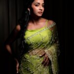 Abarnathi Instagram - Neon💚baby Paparazzi @johnmadan_photography Stylist @smitha_prakash19 Designer @diademstore.in Blouse @deepoodesigners.in Hairstylist @makeover_by_rubysharma Mua @noormakeup_mehndi Footwear @zara #sareelove #duskygirl #setlook #jfwawards #2024 #irugapatru❤️ #actress #movie #awards #positivity #abarnathi #smile #tamilactress