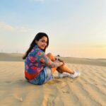 Abarnathi Instagram - Desert 🐪 sunset 🏜️ pure magic ✨ Pic courtesy my love @0fficial__jyothy_joi 😘 #uae #lovelakedubai #lovelake #abarnathi #sisters #dubai #desert #desertsafari #desertdubai🐫☀️🇦🇪❤️ #flamigolakedubai #vacation #2024