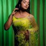 Abarnathi Instagram - Neon💚baby Paparazzi @johnmadan_photography Stylist @smitha_prakash19 Designer @diademstore.in Blouse @deepoodesigners.in Hairstylist @makeover_by_rubysharma Mua @noormakeup_mehndi Footwear @zara #sareelove #duskygirl #setlook #jfwawards #2024 #irugapatru❤️ #actress #movie #awards #positivity #abarnathi #smile #tamilactress