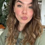 Abbey Hoes Instagram - Een week van duckfaces, voornamelijk 1 trui dragen (oké dat is al 2 weken zo…), liefste mensen, de eerste rosétjes in de ZON!! Beetje brak zijn & happy places