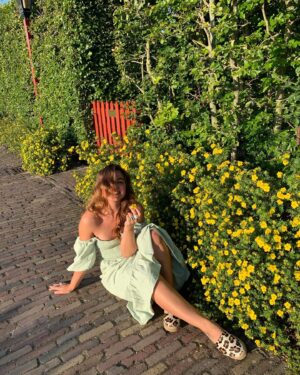 Abbey Hoes Instagram - Echt weer zin in 🌼🌼🌼