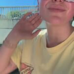 Abbey Hoes Instagram – CANNES dag 2! Wat een heeerlijk weer hier 💕 (en een absoluut Disneyland like gekkenhuis, we kijken ons ogen uit!!) Alles staat er hier weer op, dus nu super snel richting mijn 2 lieve mannen 🥰🥰🥰