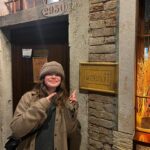 Abbey Hoes Instagram - Even een paar roadtrip flashback foto’s want is er nou eigenlijk iets echt leuker dan nieuwe plekken ontdekken??? 🫰Wie heeft er weleens deze don gedronken??🫰 #roadtrip #venetie #italië #spanje