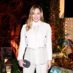 Abbie Cornish Instagram - Had such a lovely evening last night @brunellocucinelli_brand’s exclusive preview of their awards season collection in Los Angeles. Thank you for dressing me! I love this look. 😻 @brunellocucinelli