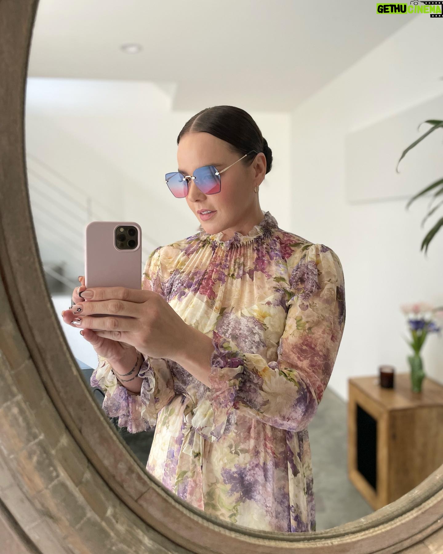 Abbie Cornish - 13.7K Likes - Happy 4th of July!! 🇺🇸