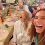 Abbie Cornish Instagram - Well Happy Holidays then!! Magic gloves for life! 🌈 @lesleyannbrandt @chrispaynegilbert @emily_rickard
