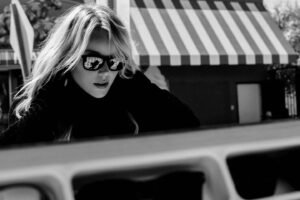 Abbie Cornish Instagram - I’LL BE THERE FOR YOU 🌹 // www.Dusk1.com