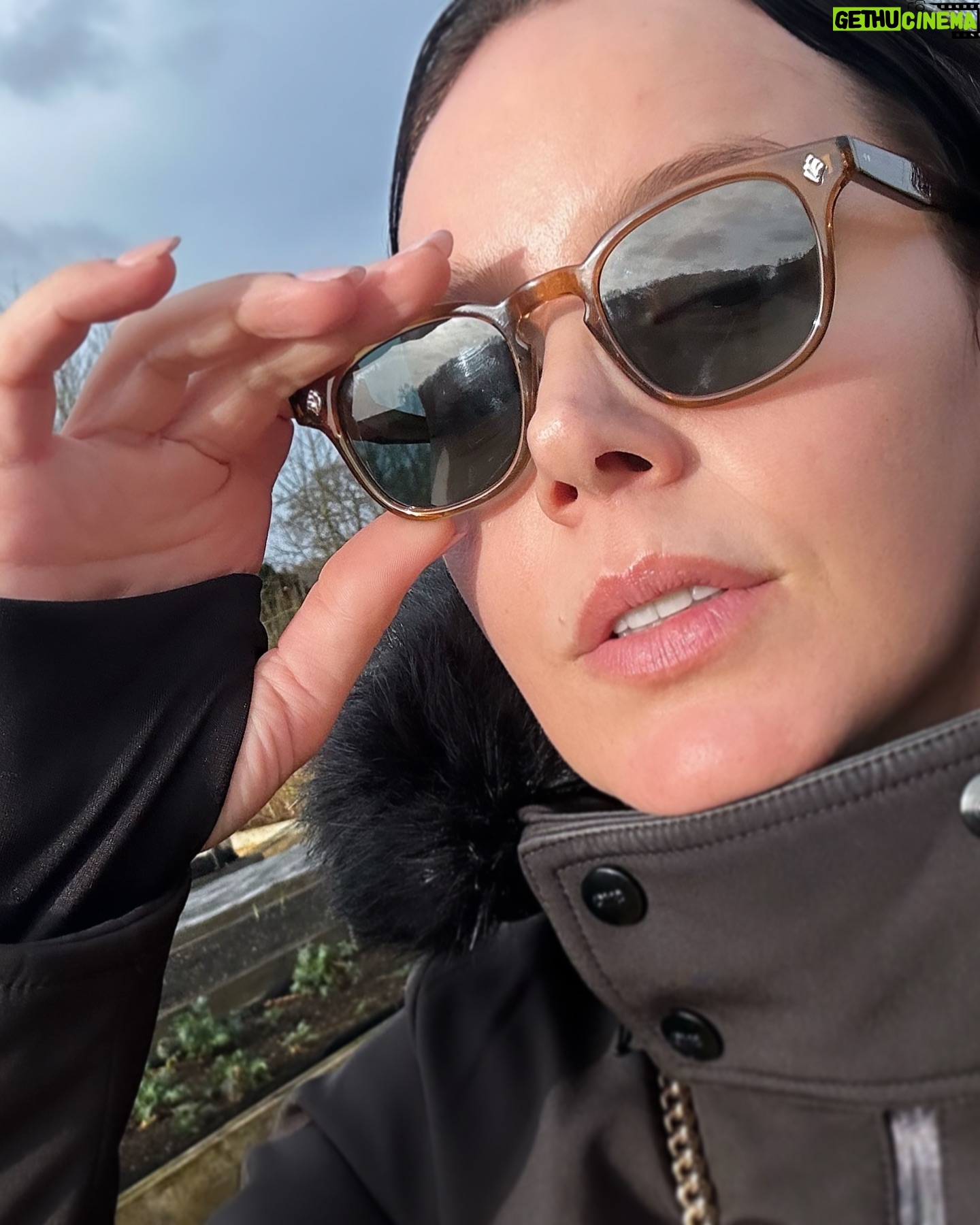 Abbie Cornish - 9.8K Likes -