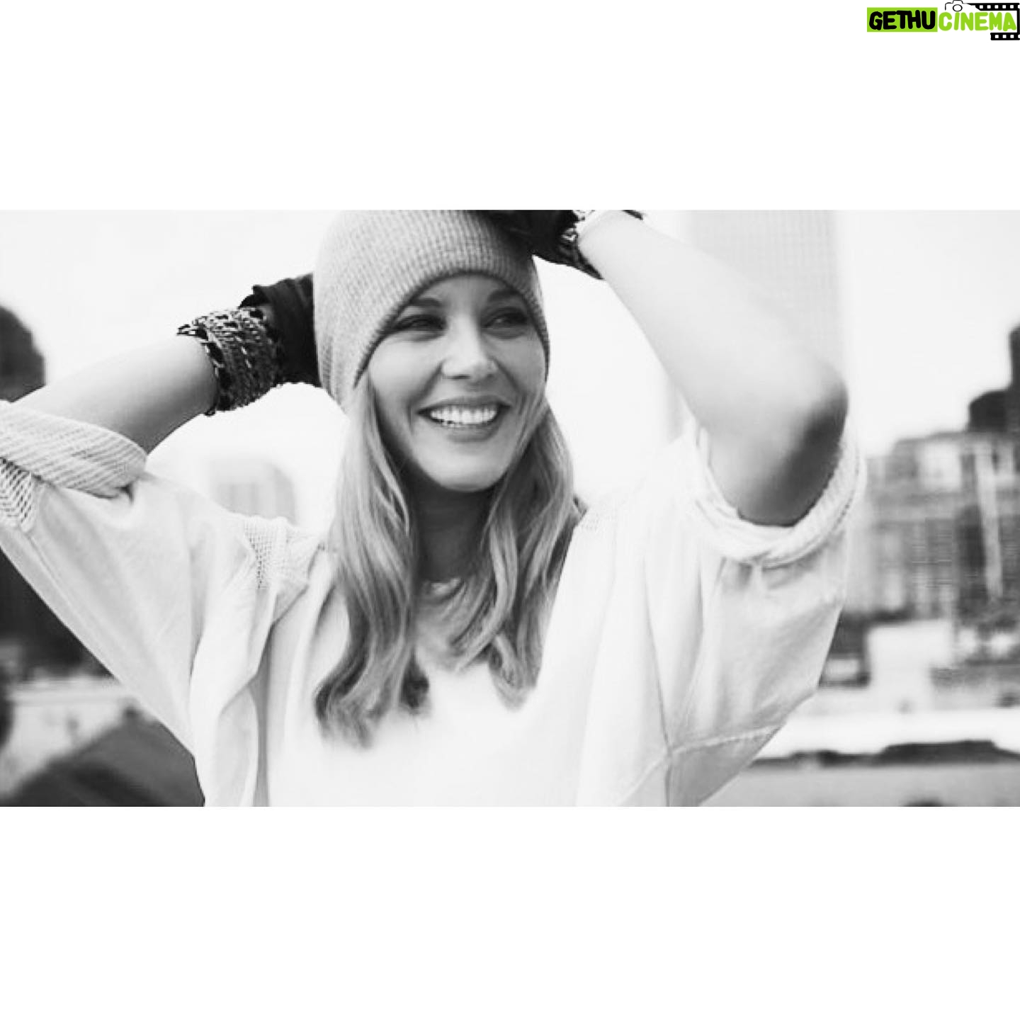 Abbie Cornish - 15.7K Likes - Beaming love and light to you x